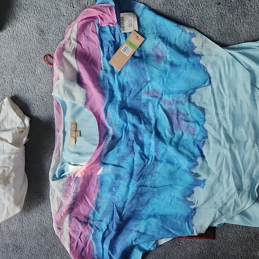 Woman's Shirt